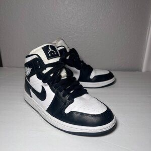 Air Jordan 1 Panda Mid Sneaker Black White DV0991-101